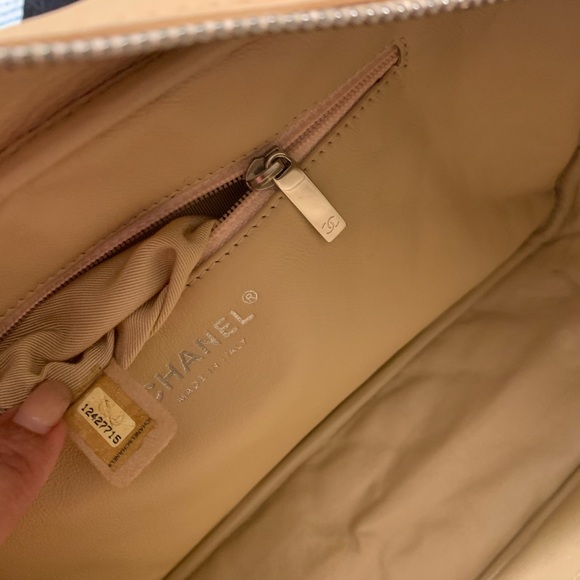 CHANEL LARGE CAMERA CASE BAG - Picture 9 of 11